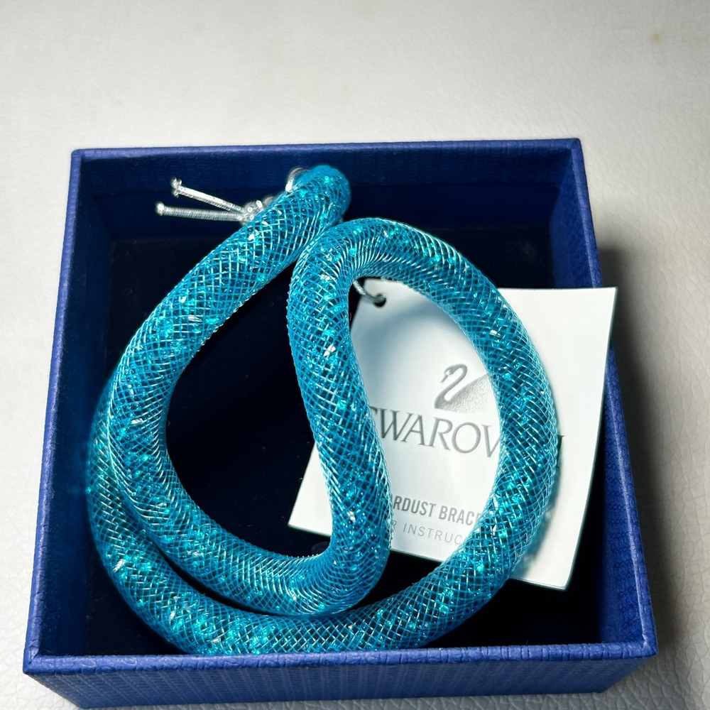 Swarovski Blue Bracelet - Picture 6 of 9